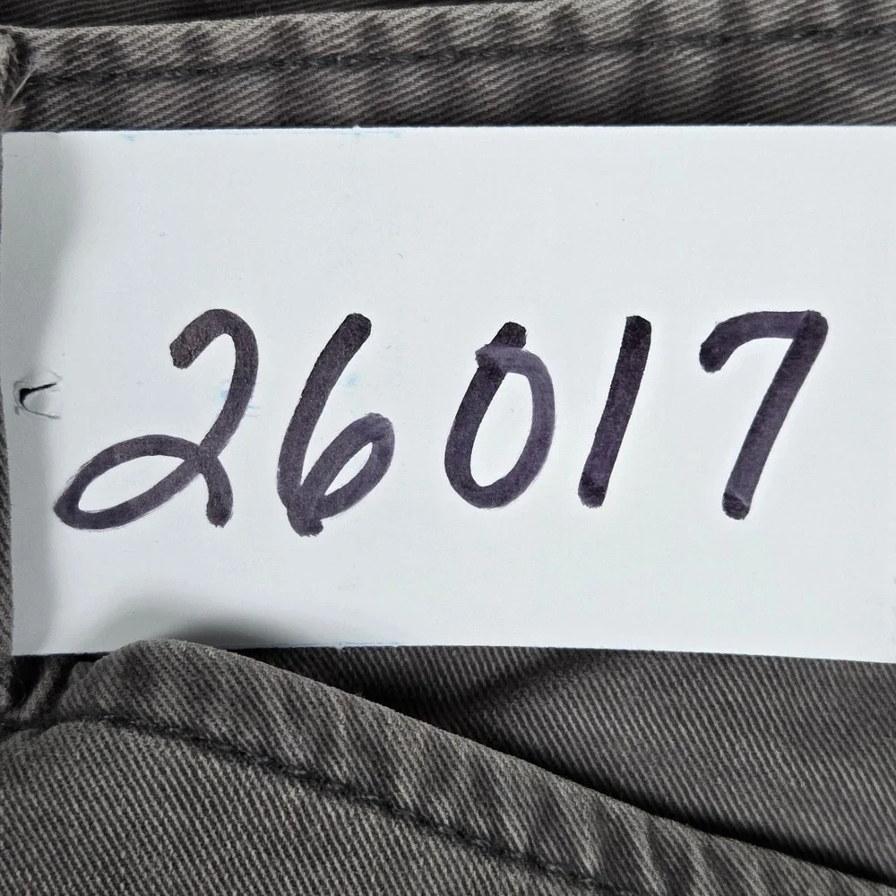 Legendary Wash Women's Curvy Straight‎ Leg Pants Size 12 Grey Stretch Casual